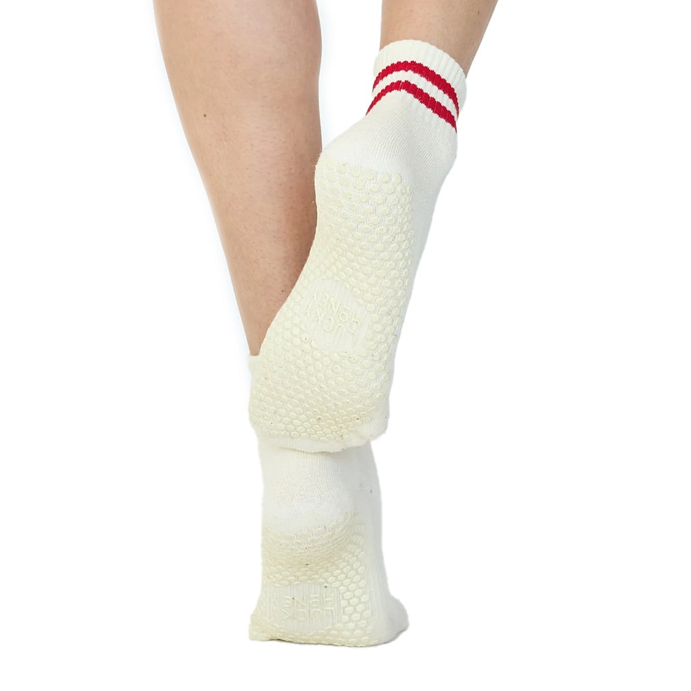 The Boyfriend Sock (Off White/Red) grip sole