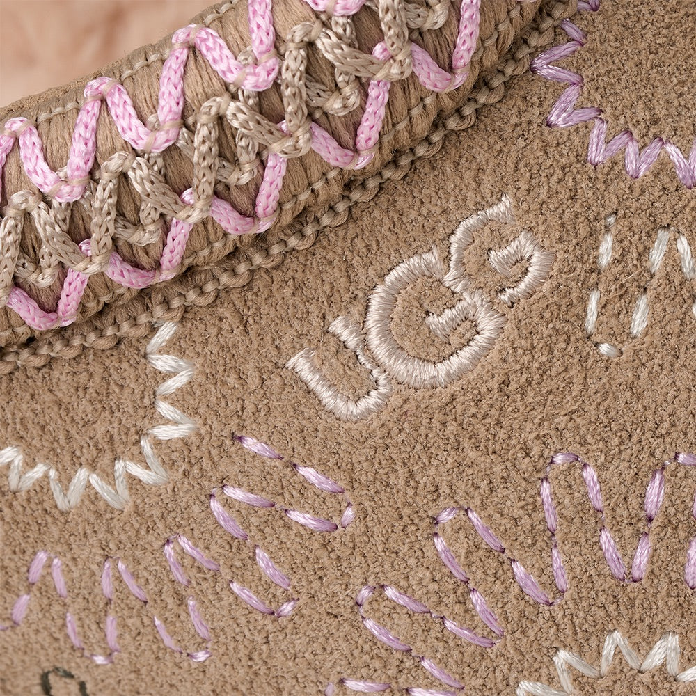 Kid's Tazz Sun Stitch (Mustard Seed) detail