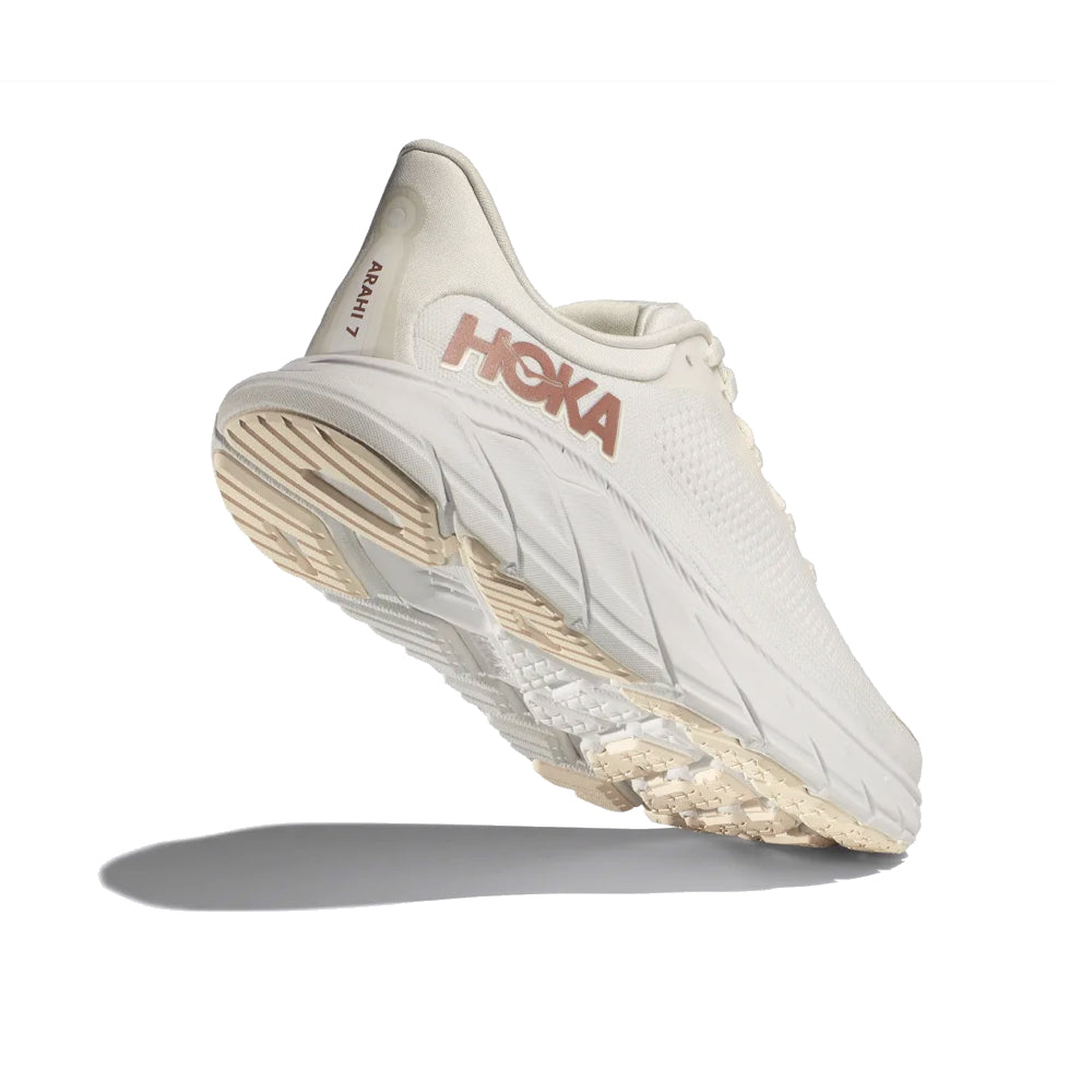 HOKA Arahi 7 in Blanc De Blanc / Rose Gold