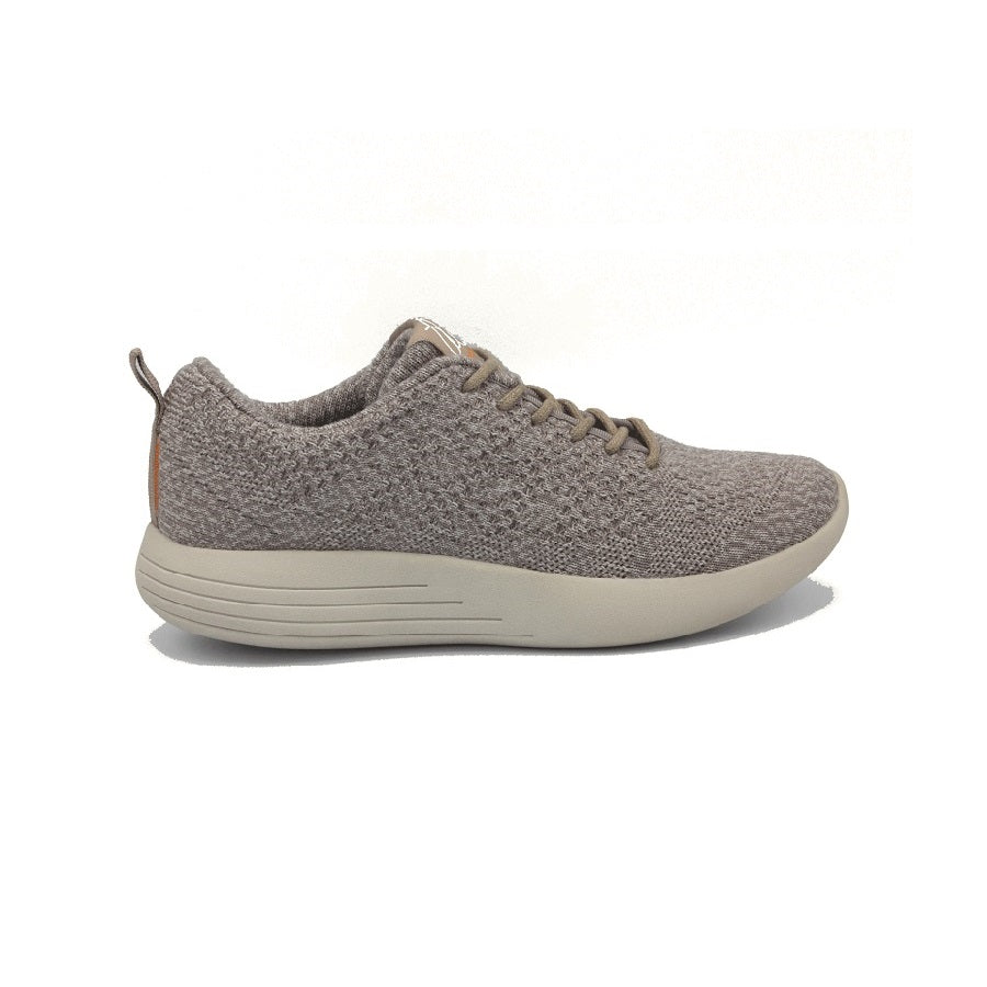 Lace up merino wool sneaker.